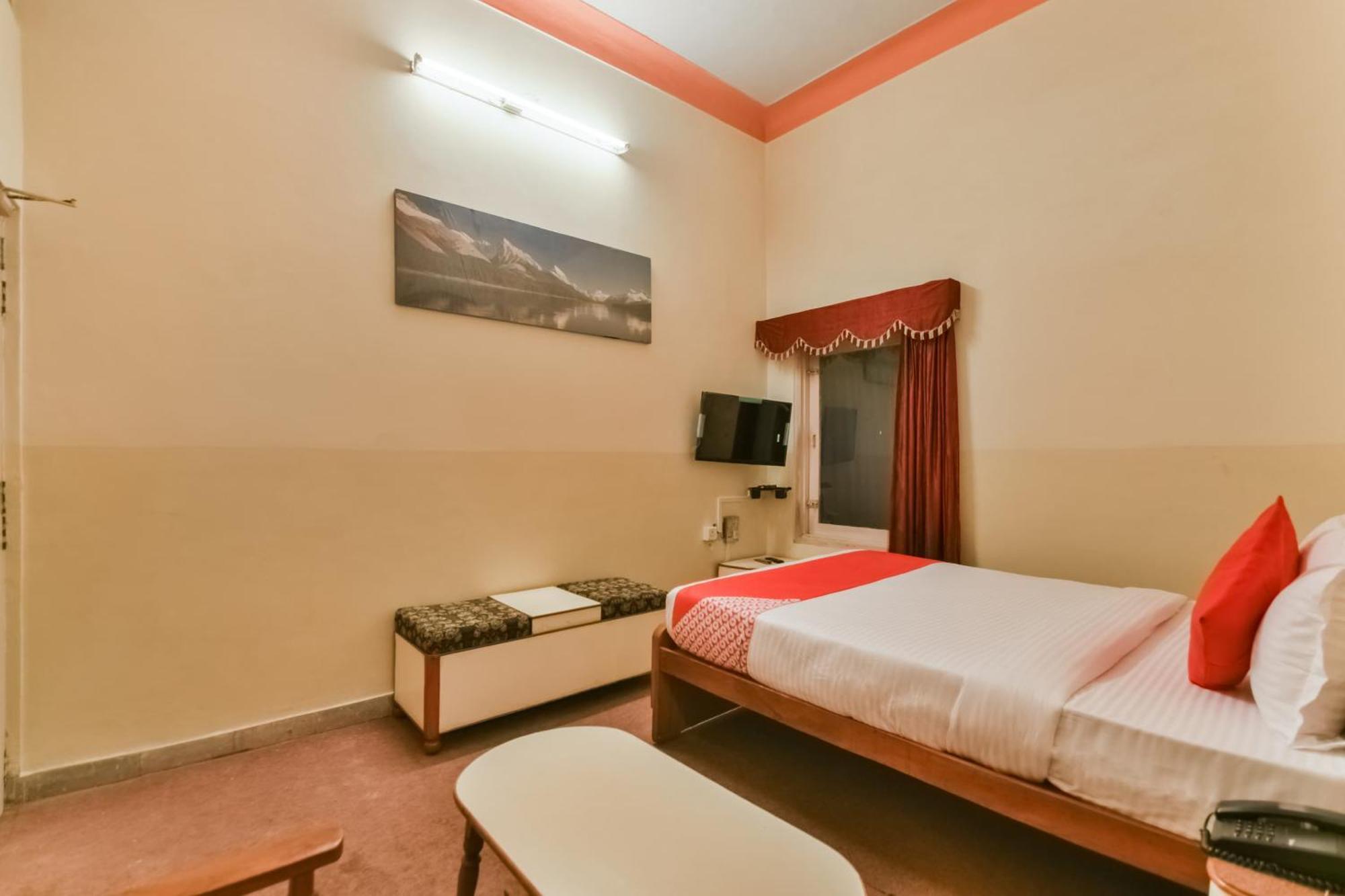 Hotel O Raj Kesar Tirath Dış mekan fotoğraf